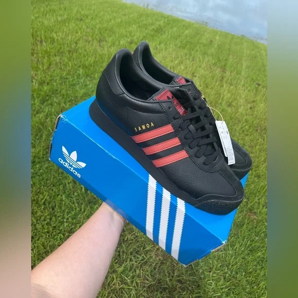 NWT Adidas Mens Samoa Blue and Burgundy Sneakers Size 13 - Picture 2 of 12